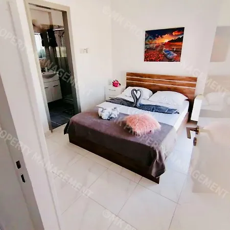 Apartament Lysia Sea-view