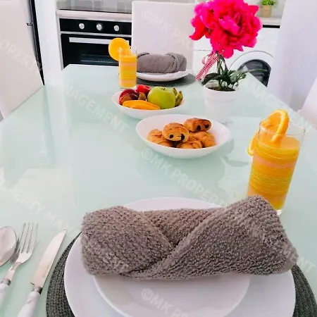 Lysia Sea-view Apartament *